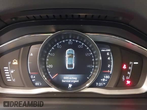 2018 Volvo S60 Dynamic с VIN YV140MTL8J2461042, выставлен на аукционе IAAI как лот 42093883 с пробегом 24 374 миль миль и . История ставок и продаж доступна на DreamBid. Изображение 7.