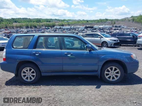 2008 Subaru Forester X with VIN JF1SG65678H731063, listed as a IAAI auction lot 42545590 with 194,526 mi miles and . Bid and sale history available at DreamBid. Image 13.
