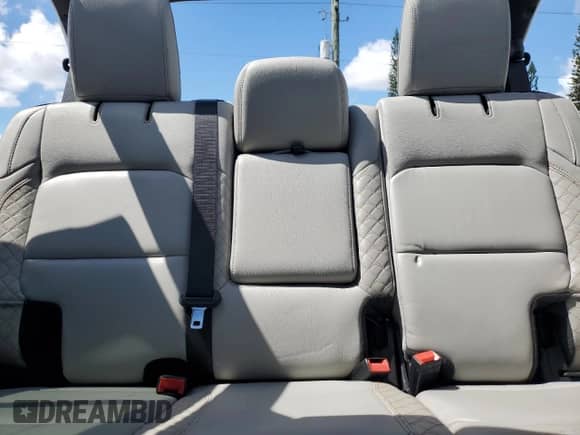 2021 Jeep Wrangler Unlimited Sahara High Altitude с VIN 1C4HJXEN6MW851686, выставлен на аукционе Copart как лот 85832055 с пробегом 58 409 миль миль и Списание • Salvage title. История ставок и продаж доступна на DreamBid. Изображение 10.