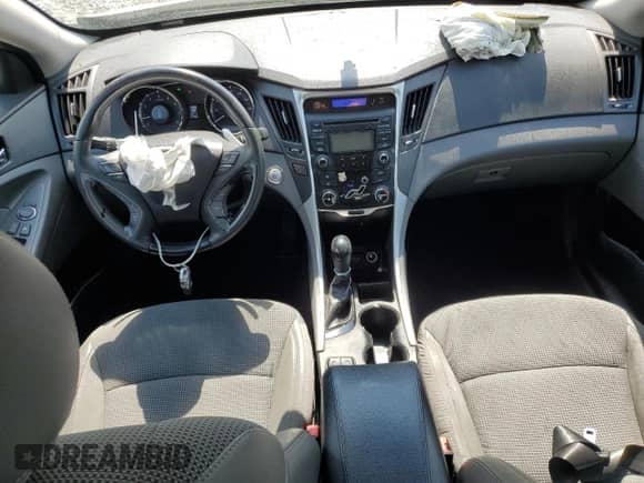 2013 Hyundai Sonata Limited with VIN 5NPEC4AC2DH669294, listed as a Copart auction lot 68038365 with 135,044 mi miles and Salvage title. Bid and sale history available at DreamBid. Image 8.