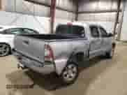 2014 Toyota Tacoma z VIN 3TMLU4EN1EM145145, wystawiony jako Copart lot #70778495 z przebiegiem 169 209 mil mil oraz Szkoda całkowita • Salvage title. Historia ofert i sprzedaży dostępna na DreamBid. Obrazek 3.