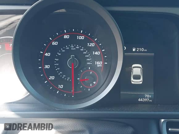 2022 Hyundai Elantra SEL с VIN 5NPLM4AG5NH058295, выставлен на аукционе IAAI как лот 43399544 с пробегом 44 397 миль миль и . История ставок и продаж доступна на DreamBid. Изображение 15.