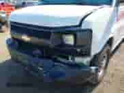 2013 Chevrolet Express Cargo z VIN 1GCWGFCA9D1190510, wystawiony jako IAAI lot #43103295 z przebiegiem 197 185 mil mil oraz . Historia ofert i sprzedaży dostępna na DreamBid. Obrazek 6.