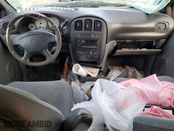 2004 Dodge Caravan SE with VIN 1D4GP24RX4B602531, listed as a Copart auction lot 49428905 with 278,544 mi miles and Salvage title. Bid and sale history available at DreamBid. Image 8.