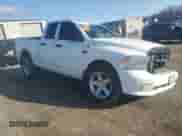 2017 Ram 1500 Express z VIN 1C6RR7FT9HS724347, wystawiony jako Copart lot #52438395 z przebiegiem Nie podano mil oraz Szkoda całkowita • Salvage title. Historia ofert i sprzedaży dostępna na DreamBid. Obrazek 4.