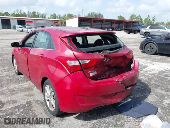 2015 Hyundai Elantra with VIN KMHD35LHXFU247529, listed as a IAAI auction lot 42835426 with 171,682 mi miles and . Bid and sale history available at DreamBid. Image 3.