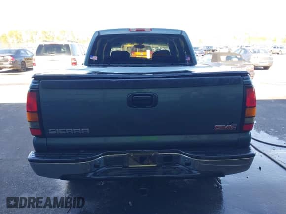 2006 GMC Sierra 1500 SLT with VIN 2GTEK13Z561315535, listed as a IAAI auction lot 41386813 with Not provided miles and . Bid and sale history available at DreamBid. Image 16.