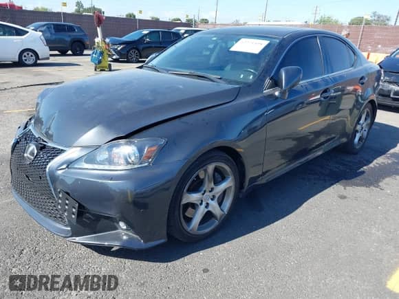 2008 Lexus IS 350 with VIN JTHBE262182013823, listed as a IAAI auction lot 42271498 with 140,335 mi miles and . Bid and sale history available at DreamBid. Image 2.
