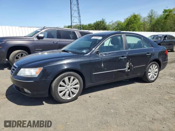 2010 Hyundai Sonata SE PZEV z VIN 5NPEU4AC3AH611705, wystawiony jako Copart lot #54393855 z przebiegiem 116 375 mil mil oraz Szkoda całkowita • Salvage title. Historia ofert i sprzedaży dostępna na DreamBid. Obrazek 1.