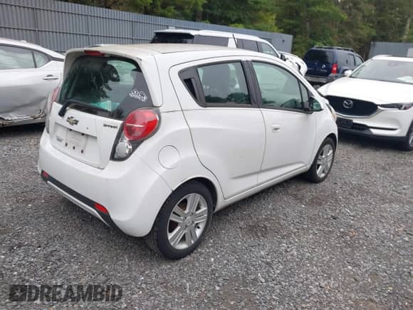 2014 Chevrolet Spark LS с VIN KL8CB6S9XEC590941, выставлен на аукционе IAAI как лот 43242492 с пробегом 127 017 миль миль и . История ставок и продаж доступна на DreamBid. Изображение 4.