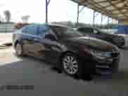 2018 Kia Optima LX с VIN 5XXGT4L31JG254111, выставлен на аукционе Copart как лот 80557865 с пробегом 99 031 миль миль и Списание • Salvage title. История ставок и продаж доступна на DreamBid. Изображение 4.