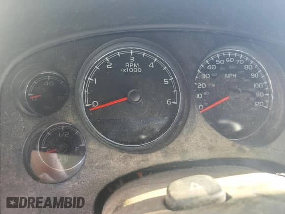 2010 Chevrolet Suburban LS с VIN 1GNUKHE32AR291666, выставлен на аукционе IAAI как лот 43402652 с пробегом Не указан миль и . История ставок и продаж доступна на DreamBid. Изображение 7.