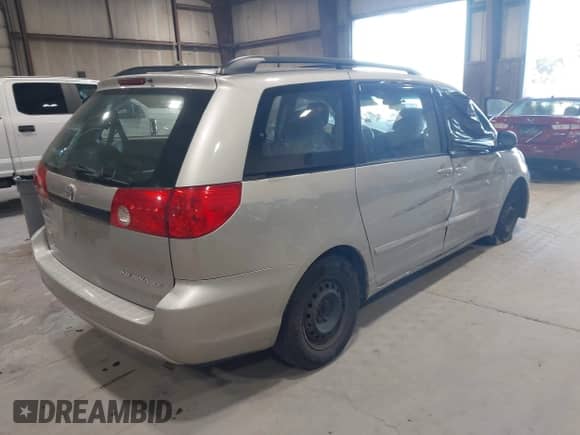 2009 Toyota Sienna CE с VIN 5TDZK23C39S242858, выставлен на аукционе IAAI как лот 43370463 с пробегом 191 572 миль миль и . История ставок и продаж доступна на DreamBid. Изображение 4.