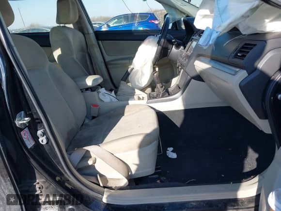 2014 Subaru Impreza Special Sports Premium z VIN JF1GPAL67E9307142, wystawiony jako IAAI lot #41427976 z przebiegiem 181 064 mil mil oraz . Historia ofert i sprzedaży dostępna na DreamBid. Obrazek 5.