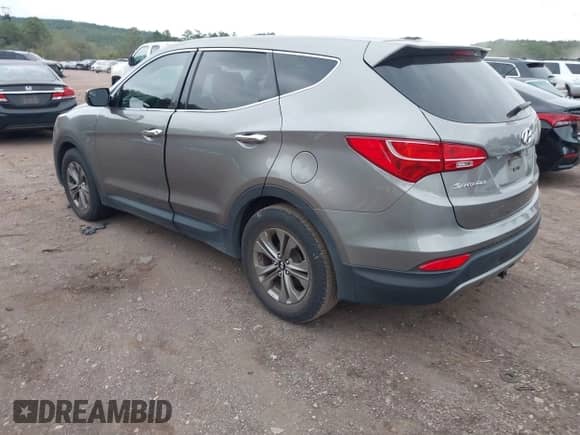 2016 Hyundai Santa Fe with VIN 5XYZT3LB9GG364905, listed as a IAAI auction lot 43513956 with 199,453 mi miles and . Bid and sale history available at DreamBid. Image 3.