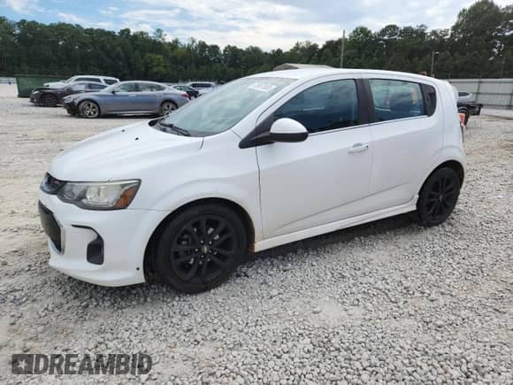 2017 Chevrolet Sonic LT with VIN 1G1JD6SH0H4113667, listed as a Copart auction lot 70457655 with 123,802 mi miles and Salvage title. Bid and sale history available at DreamBid. Image 1.