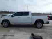 2022 Chevrolet Silverado 1500 LTZ с VIN 1GCUDGED1NZ501007, выставлен на аукционе IAAI как лот 41405669 с пробегом 81 930 миль миль и . История ставок и продаж доступна на DreamBid. Изображение 15.