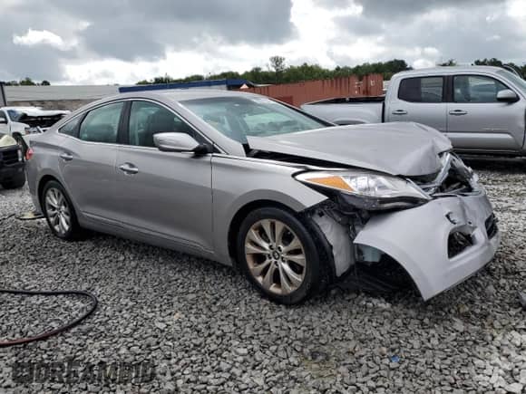 2013 Hyundai Azera с VIN KMHFG4JG0DA247197, выставлен на аукционе Copart как лот 68671165 с пробегом 68 175 миль миль и Списание • Salvage title. История ставок и продаж доступна на DreamBid. Изображение 4.