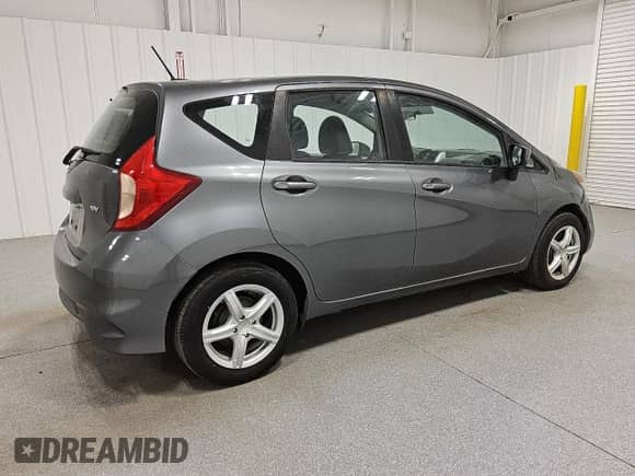 2018 Nissan Note SV z VIN 3N1CE2CPXJL360175, wystawiony jako Copart lot #59908085 z przebiegiem 104 621 mil mil oraz Czysty tytuł • Clean title. Historia ofert i sprzedaży dostępna na DreamBid. Obrazek 3.
