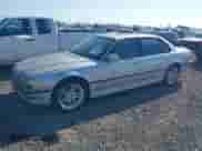 2001 BMW 7 Series 740iL с VIN WBAGH83411DP21875, выставлен на аукционе IAAI как лот 43290518 с пробегом 209 264 миль миль и . История ставок и продаж доступна на DreamBid. Изображение 2.