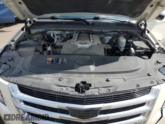 2015 Cadillac Escalade ESV Luxury с VIN 1GYS4SKJ5FR651377, выставлен на аукционе Copart как лот 69732365 с пробегом 178 689 миль миль и Списание • Salvage title. История ставок и продаж доступна на DreamBid. Изображение 12.