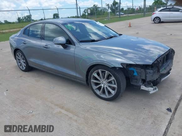2020 Volvo S60 Momentum с VIN 7JR102FK7LG043711, выставлен на аукционе IAAI как лот 42809036 с пробегом 70 608 миль миль и . История ставок и продаж доступна на DreamBid. Изображение 1.