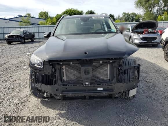 2022 Mercedes-Benz GLS 450 with VIN 4JGFF5KE7NA789470, listed as a Copart auction lot 69076875 with 39,081 mi miles and Salvage title. Bid and sale history available at DreamBid. Image 5.