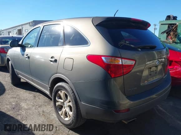 2008 Hyundai Veracruz GLS с VIN KM8NU13C28U073005, выставлен на аукционе IAAI как лот 41216286 с пробегом 250 636 миль миль и . История ставок и продаж доступна на DreamBid. Изображение 3.