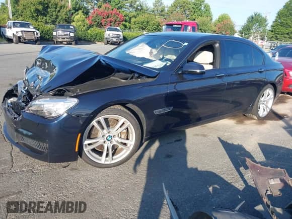 2014 BMW 7 Series ALPINA B7 with VIN WBAYE8C5XED134652, listed as a IAAI auction lot 42713710 with 81,956 mi miles and . Bid and sale history available at DreamBid. Image 2.