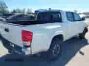 2016 Toyota Tacoma SR5 with VIN 5TFAZ5CN6GX006630, listed as a IAAI auction lot 43452656 with 61,207 mi miles and . Bid and sale history available at DreamBid. Image 4.