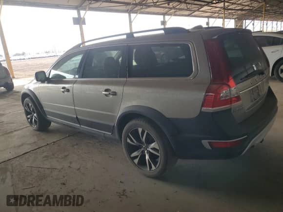 2016 Volvo XC70 z VIN YV4612NM6G1245269, wystawiony jako Copart lot #63143775 z przebiegiem 116 630 mil mil oraz Czysty tytuł • Clean title. Historia ofert i sprzedaży dostępna na DreamBid. Obrazek 2.