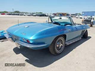 1965 Chevrolet Corvette with VIN 0000194675S105050, listed as a IAAI auction lot 41993759 with 54,455 mi miles and . Bid and sale history available at DreamBid. Image 4.