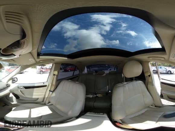 2005 Mercedes-Benz C 240 z VIN WDBRF61J85A787120, wystawiony jako IAAI lot #43391262 z przebiegiem 219 871 mil mil oraz . Historia ofert i sprzedaży dostępna na DreamBid. Obrazek 18.