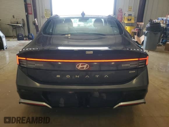 2025 Hyundai Sonata SEL с VIN KMHL34JJ2SA122130, выставлен на аукционе Copart как лот 89928885 с пробегом 15 707 миль миль и Чистый • Clean title. История ставок и продаж доступна на DreamBid. Изображение 6.