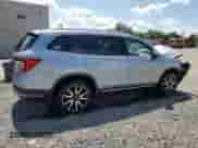 2020 Honda Pilot Touring 8-Passenger z VIN 5FNYF6H92LB010073, wystawiony jako Copart lot #68330455 z przebiegiem 28 856 mil mil oraz Szkoda całkowita • Salvage title. Historia ofert i sprzedaży dostępna na DreamBid. Obrazek 3.