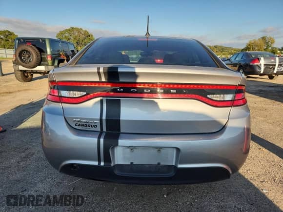 2015 Dodge Dart SE с VIN 1C3CDFAA1FD407777, выставлен на аукционе Copart как лот 81716425 с пробегом 93 380 миль миль и На запчасти • Non repairable. История ставок и продаж доступна на DreamBid. Изображение 6.