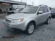 2012 Subaru Forester X Premium z VIN JF2SHBDC0CH459067, wystawiony jako IAAI lot #43386560 z przebiegiem 181 633 mil mil oraz . Historia ofert i sprzedaży dostępna na DreamBid. Obrazek 2.