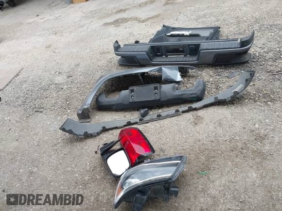 2022 Chevrolet Colorado 2WD Work Truck с VIN 1GCGSBEN1N1149723, выставлен на аукционе IAAI как лот 42607656 с пробегом 65 862 миль миль и . История ставок и продаж доступна на DreamBid. Изображение 12.