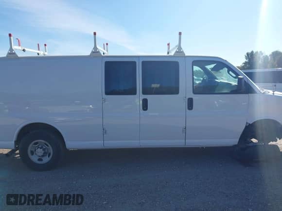 2024 Chevrolet Express Cargo с VIN 1GCWGBFP7R1236917, выставлен на аукционе IAAI как лот 43221730 с пробегом 6 094 миль миль и . История ставок и продаж доступна на DreamBid. Изображение 13.