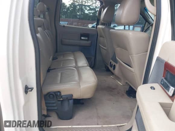 2008 Ford F-150 XLT с VIN 1FTPW12V78FB90092, выставлен на аукционе IAAI как лот 43465581 с пробегом 285 057 миль миль и . История ставок и продаж доступна на DreamBid. Изображение 8.