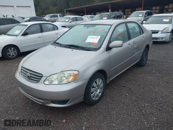 2003 Toyota Corolla CE с VIN 1NXBR32E63Z036227, выставлен на аукционе IAAI как лот 43302342 с пробегом 272 437 миль миль и . История ставок и продаж доступна на DreamBid. Изображение 2.