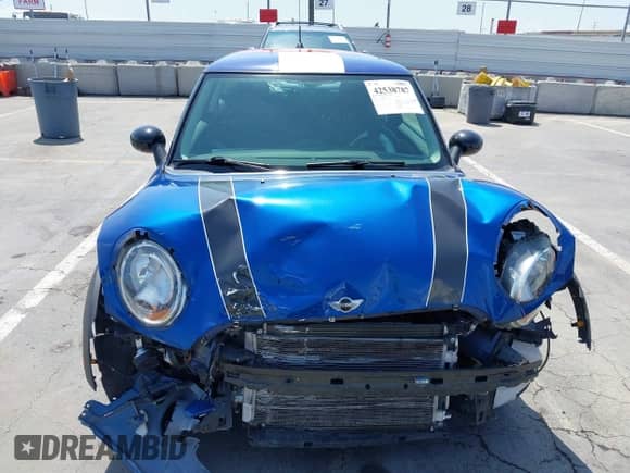2012 MINI Hardtop with VIN WMWSU3C55CT263283, listed as a IAAI auction lot 42538787 with 55,312 mi miles and . Bid and sale history available at DreamBid. Image 11.