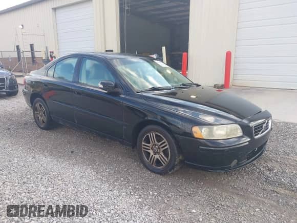 2008 Volvo S60 2.5T с VIN YV1RS592682685991, выставлен на аукционе IAAI как лот 43098268 с пробегом 200 530 миль миль и . История ставок и продаж доступна на DreamBid. Изображение 1.