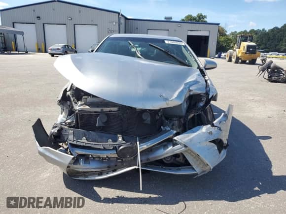 2017 Toyota Camry XLE с VIN 4T1BF1FK7HU784621, выставлен на аукционе Copart как лот 71088035 с пробегом 123 035 миль миль и Списание • Salvage title. История ставок и продаж доступна на DreamBid. Изображение 5.