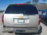 2014 Chevrolet Tahoe LTZ с VIN 1GNSCCE00ER228911, выставлен на аукционе IAAI как лот 41732239 с пробегом 216 743 миль миль и . История ставок и продаж доступна на DreamBid. Изображение 17.