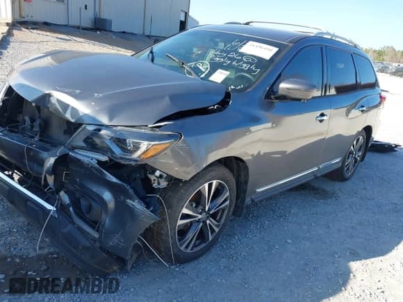 2018 Nissan Pathfinder S with VIN 5N1DR2MNXJC665900, listed as a IAAI auction lot 41496498 with 112,263 mi miles and . Bid and sale history available at DreamBid. Image 2.