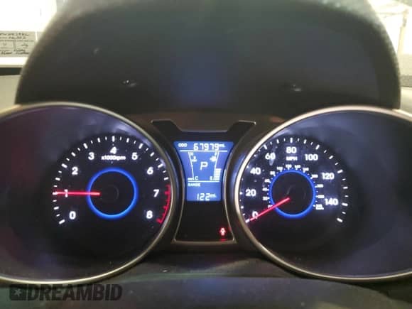 2015 Hyundai Veloster z VIN KMHTC6AD5FU243986, wystawiony jako Copart lot #84944785 z przebiegiem 67 979 mil mil oraz Szkoda całkowita • Salvage title. Historia ofert i sprzedaży dostępna na DreamBid. Obrazek 9.