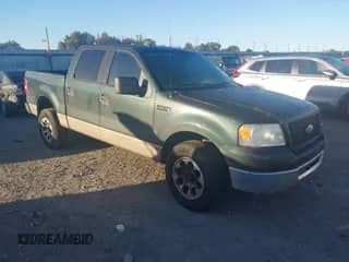 2006 Ford F-150 XLT z VIN 1FTPW12V96FB07940, wystawiony jako IAAI lot #43500225 z przebiegiem 203 407 mil mil oraz . Historia ofert i sprzedaży dostępna na DreamBid. Obrazek 1.