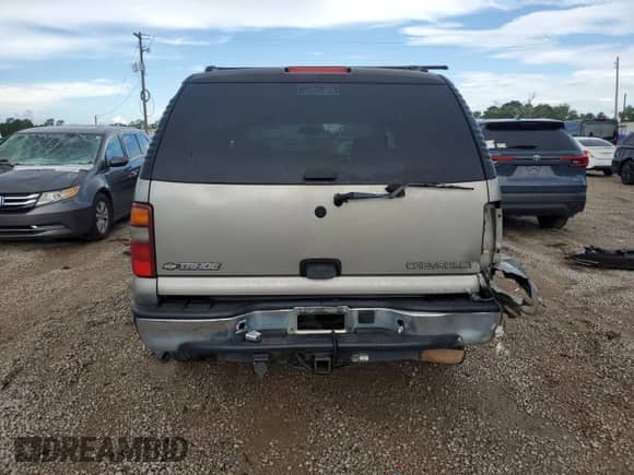 2003 Chevrolet Tahoe LS с VIN 1GNEC13V73J218940, выставлен на аукционе Copart как лот 65938765 с пробегом 239 765 миль миль и Списание • Salvage title. История ставок и продаж доступна на DreamBid. Изображение 6.