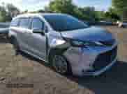 2023 Toyota Sienna XLE z VIN 5TDYSKFC9PS077533, wystawiony jako Copart lot #65285015 z przebiegiem 78 410 mil mil oraz Szkoda całkowita • Salvage title. Historia ofert i sprzedaży dostępna na DreamBid. Obrazek 4.